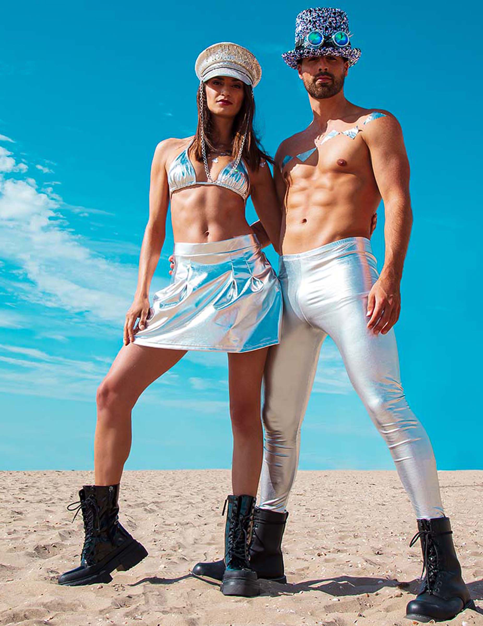 casquette-avec-chaine-et-sequins-argentee-adulte_345435_3