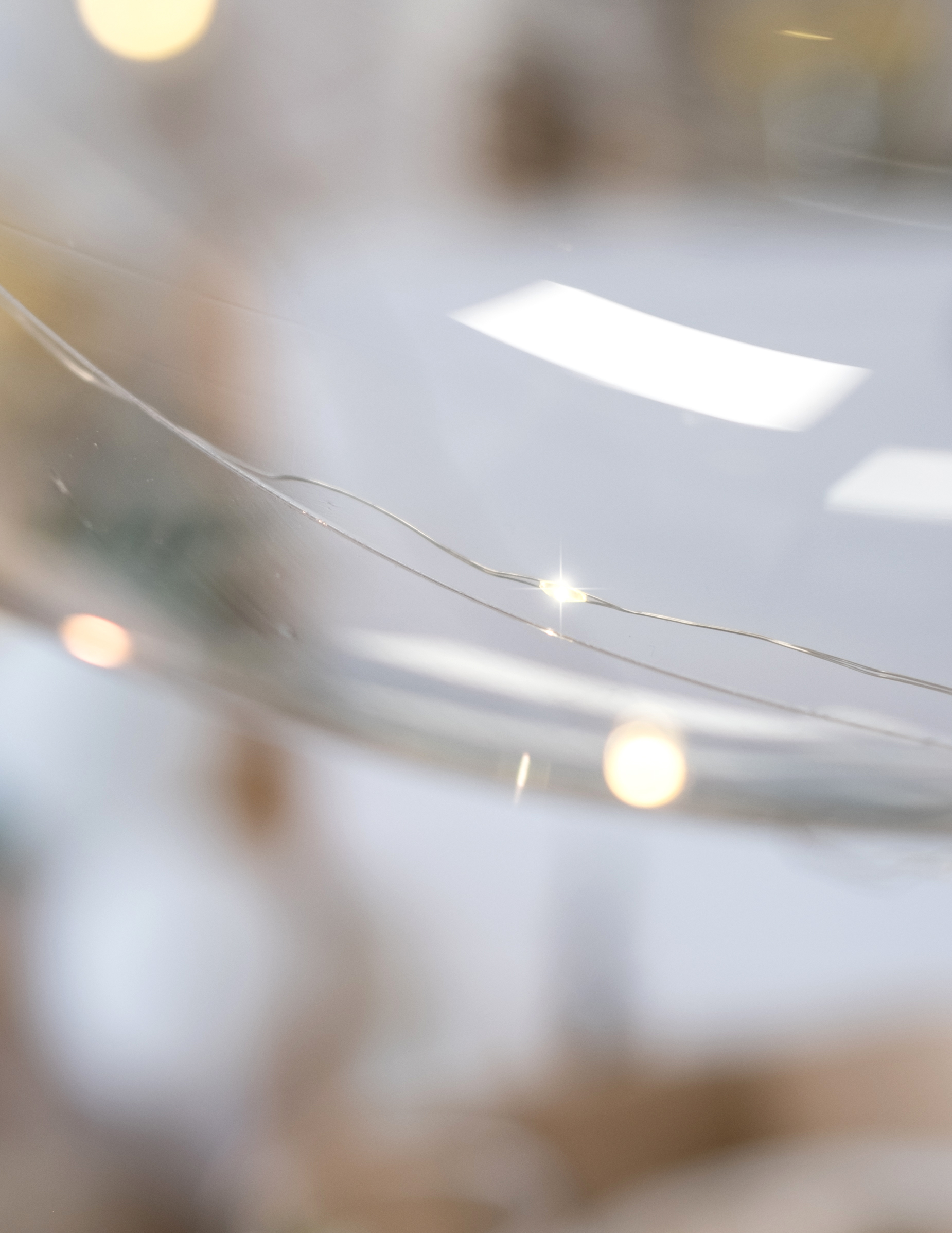 ballon-bulle-cristal-transparent-avec-led-blanches-25-30-cm_331743_3