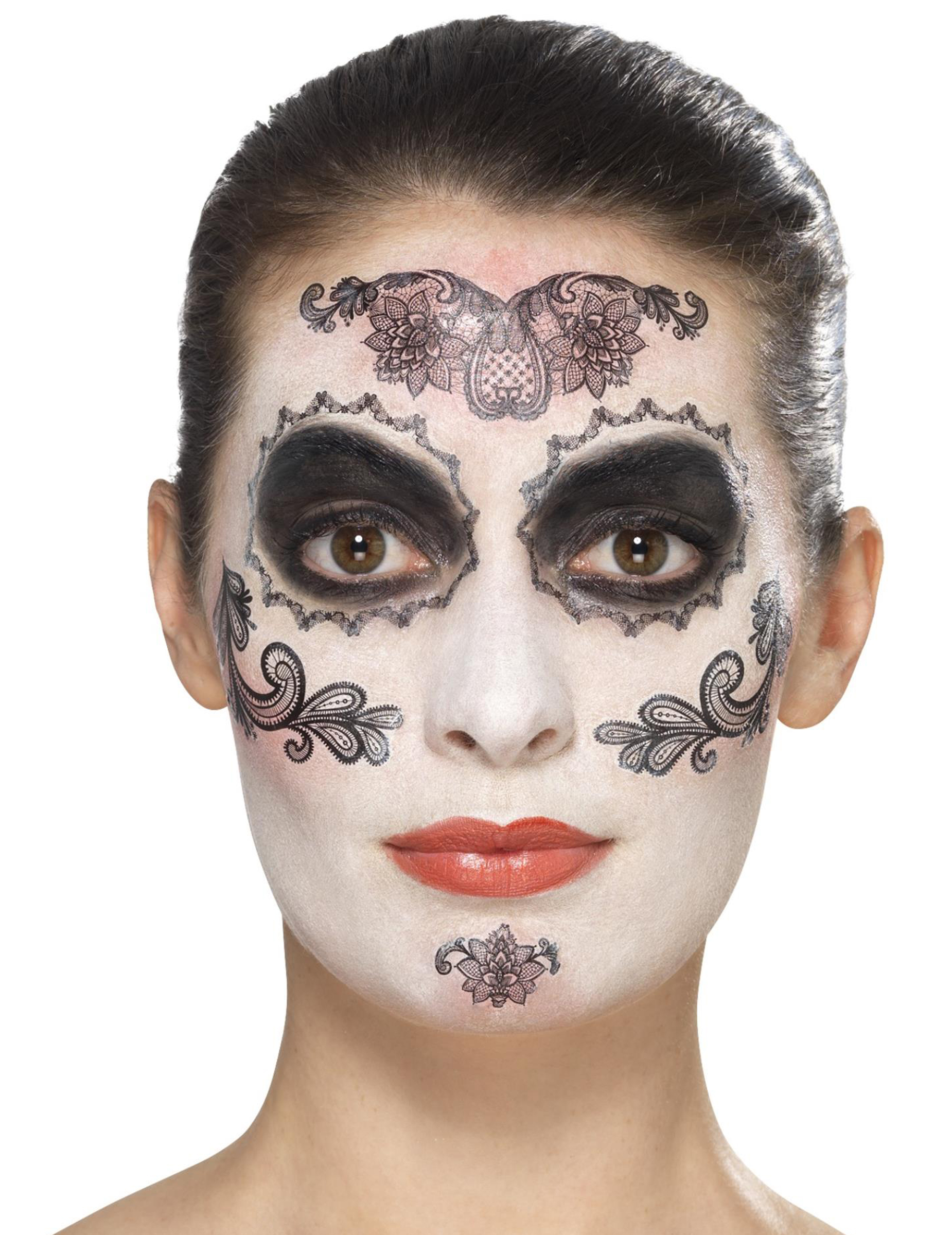 kit-maquillage-glamour-avec-faux-cils-et-bijoux-femme-dia-de-los-muertos_237305_2