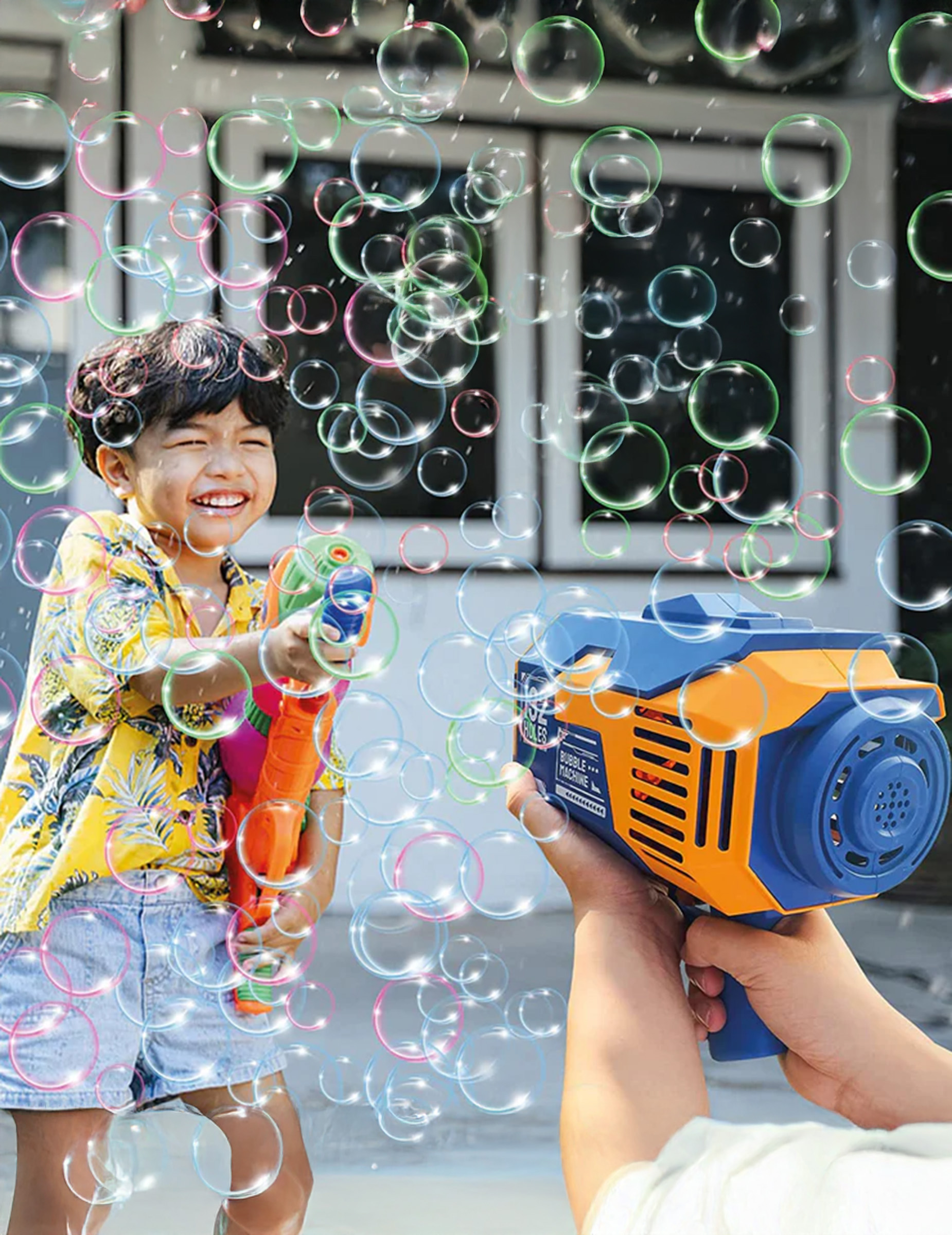 pistolet-a-bulles-de-savon-bleu_347055_3