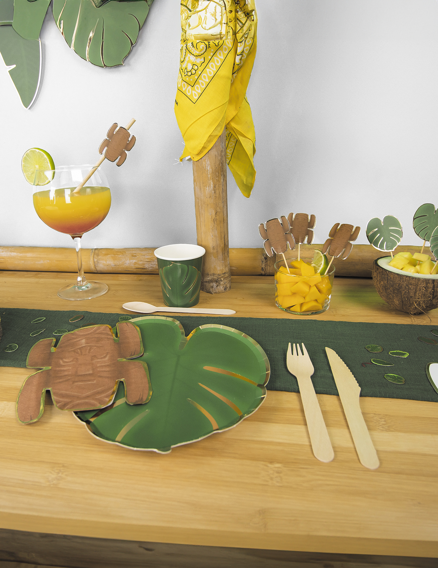 8-assiettes-feuilles-tropicales-23-cm_343101_3
