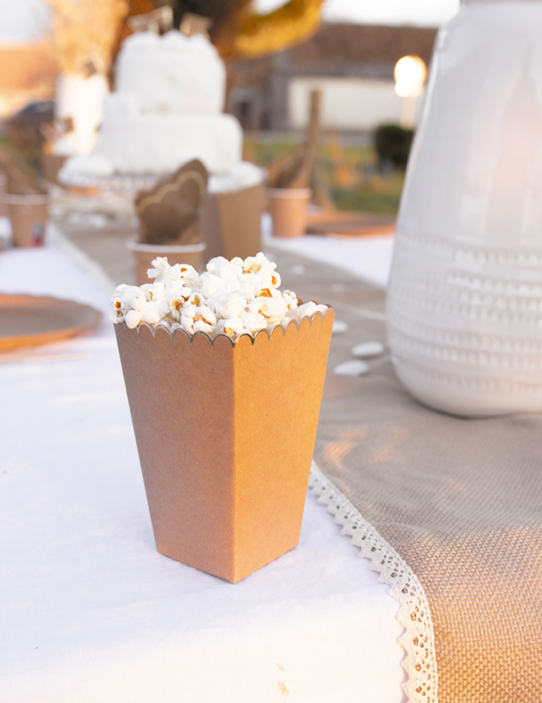 8-boites-a-pop-corn-kraft-et-or-12-5-x-7-cm_349121_3