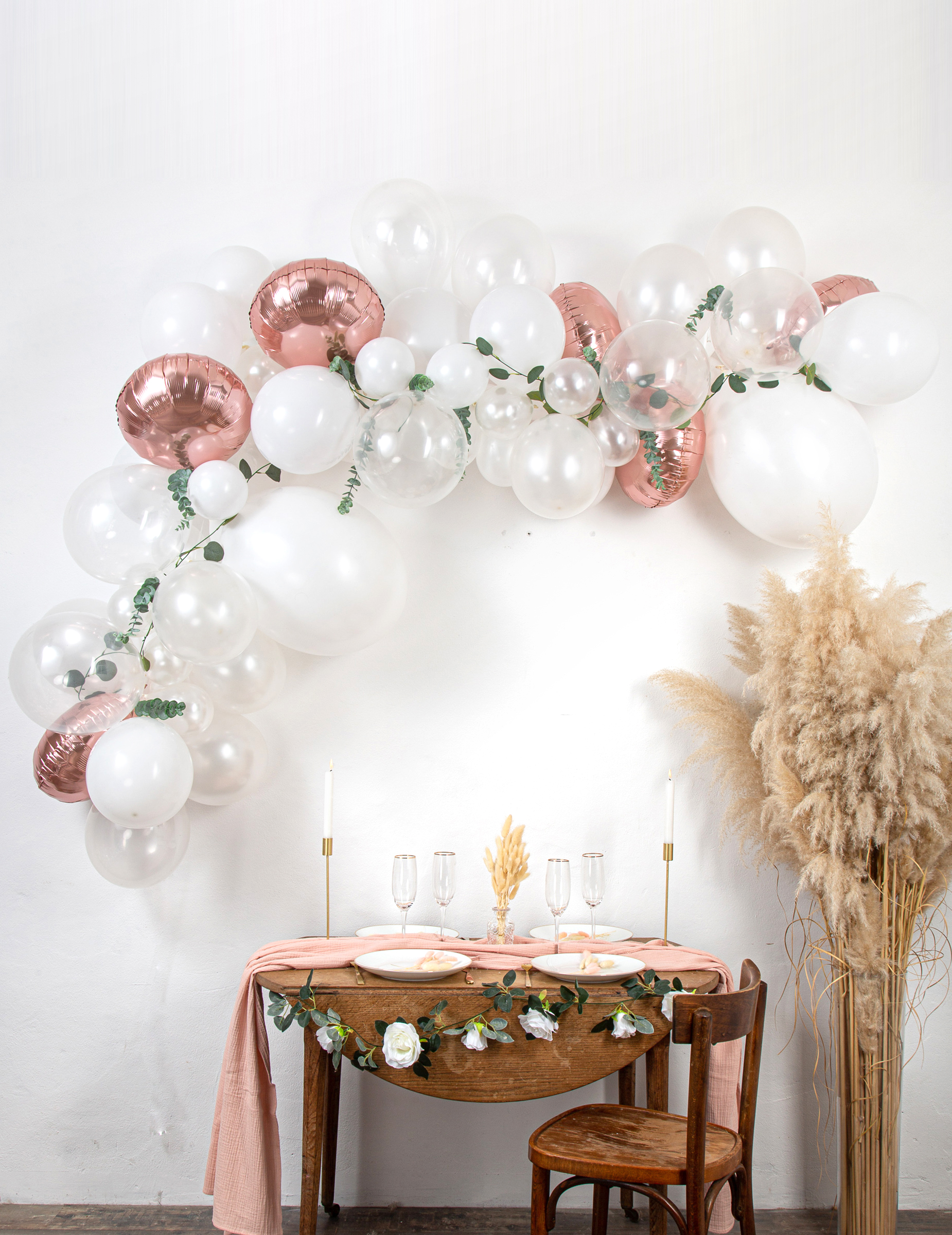 kit-arche-de-70-ballons-rose-gold-avec-eucalyptus-et-roses_337831_5