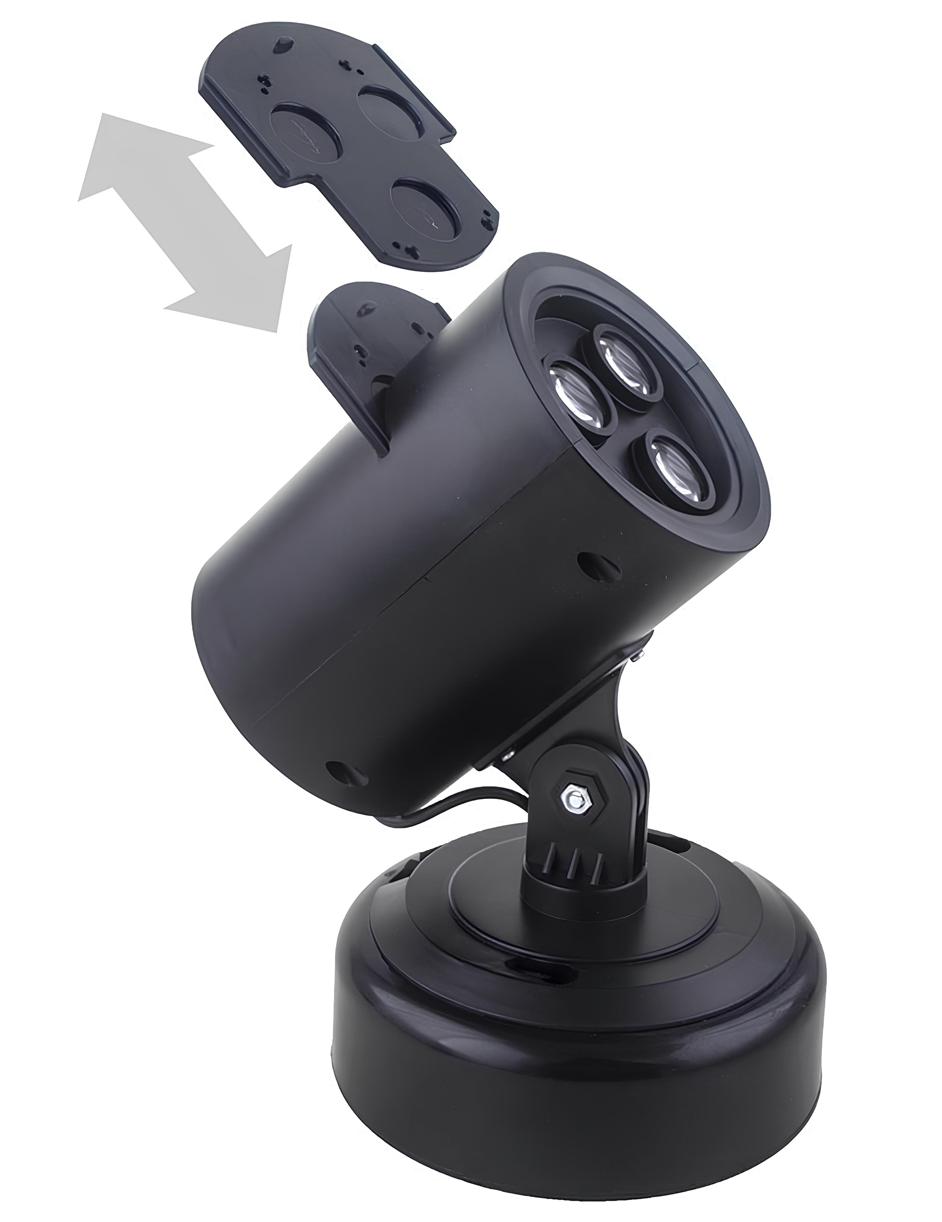 projecteur-de-foudre-avec-son-du-tonnerre_347867_2